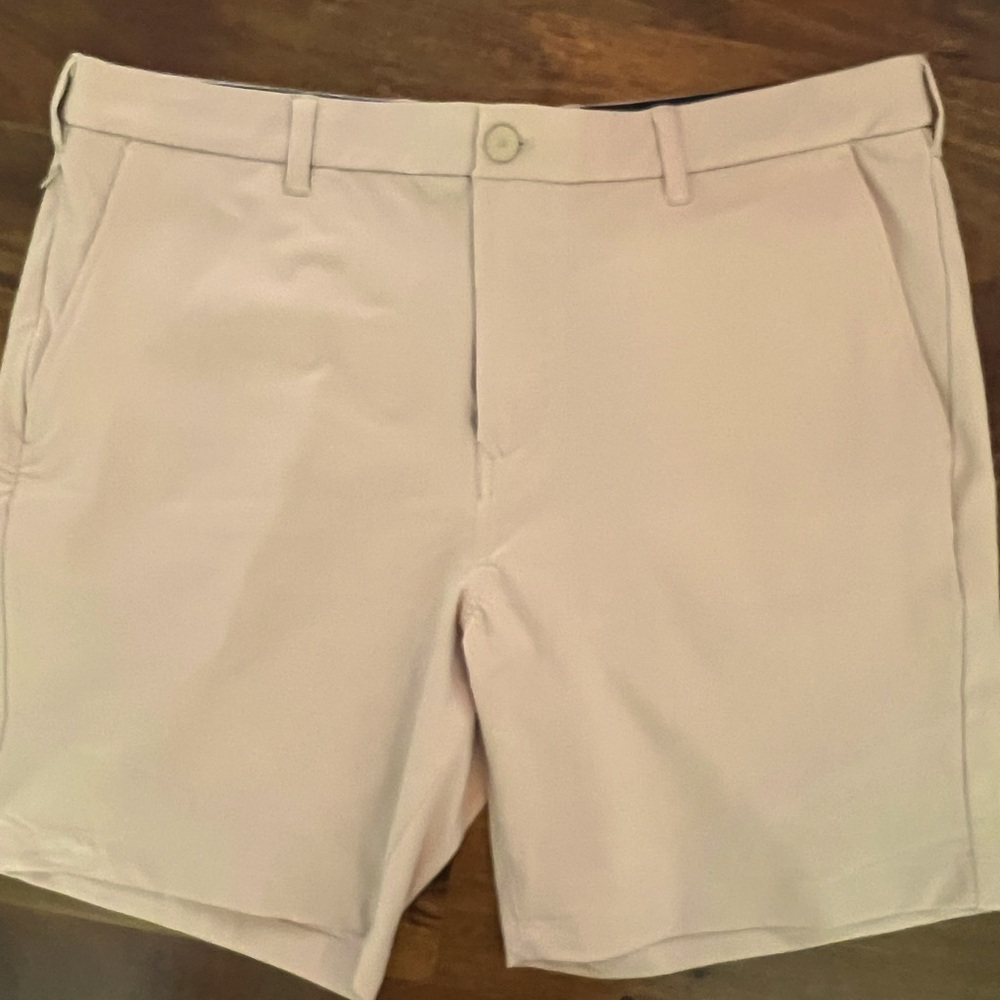 Mizzen + Main Helmsman Men’s shorts